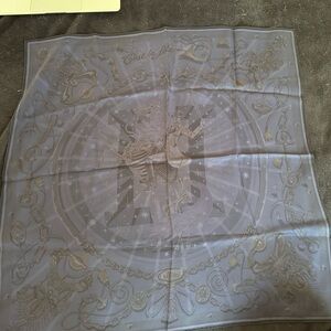 C’est la fete 70cm Hermes scarf